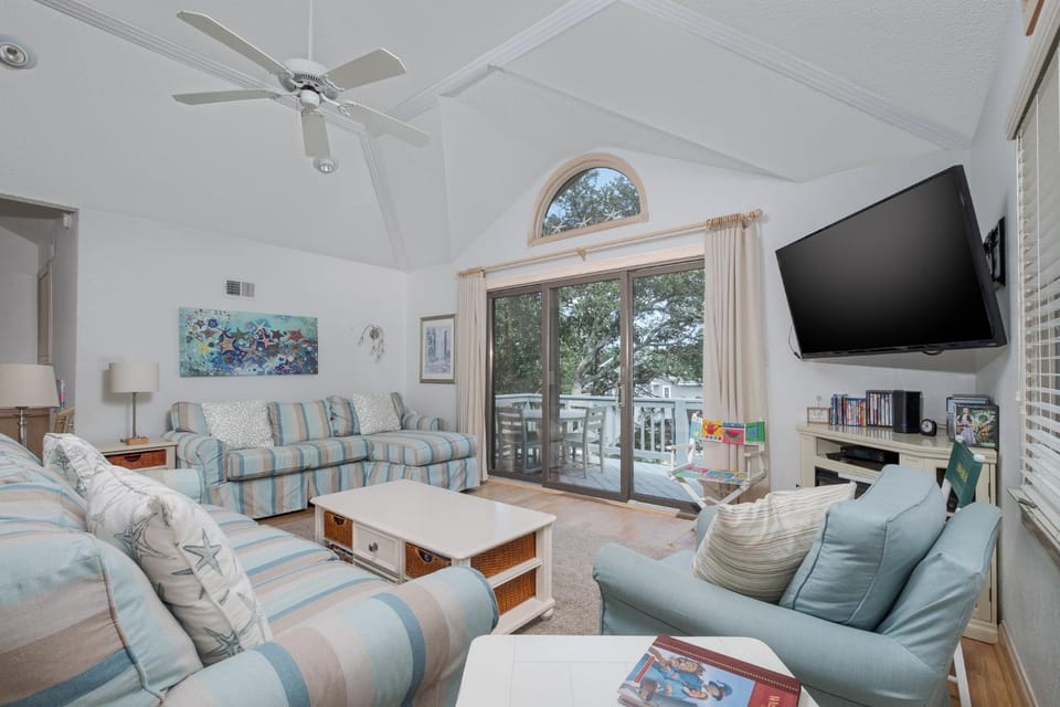 4603 - Yellow Brick Road House in Southern Shores