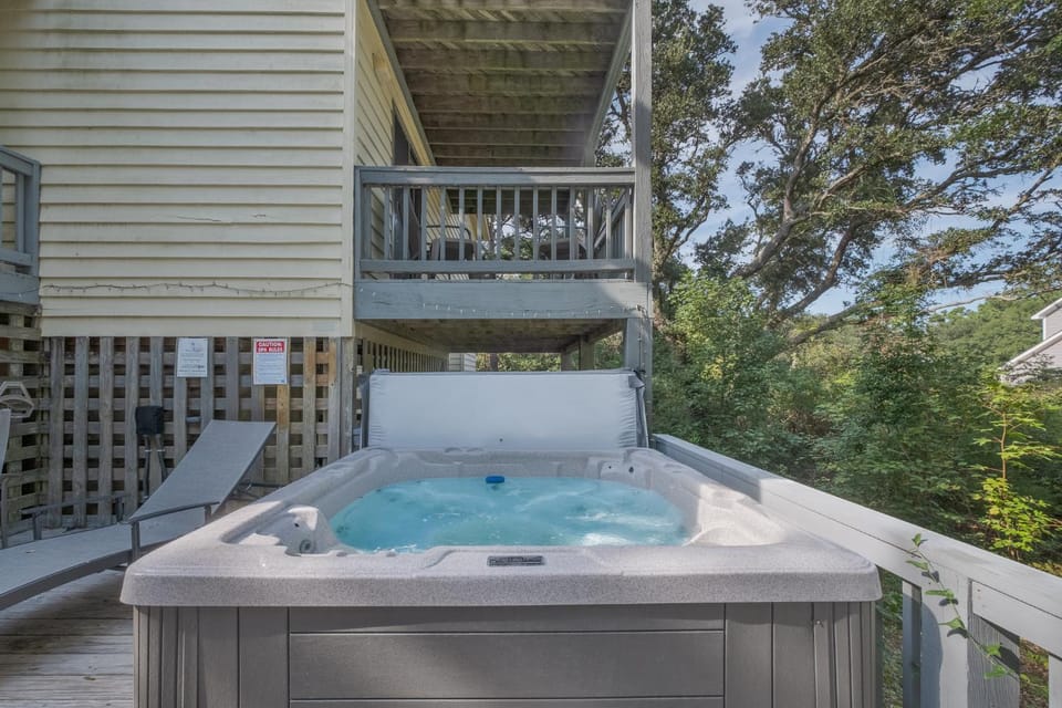 4603 - Yellow Brick Road House in Southern Shores