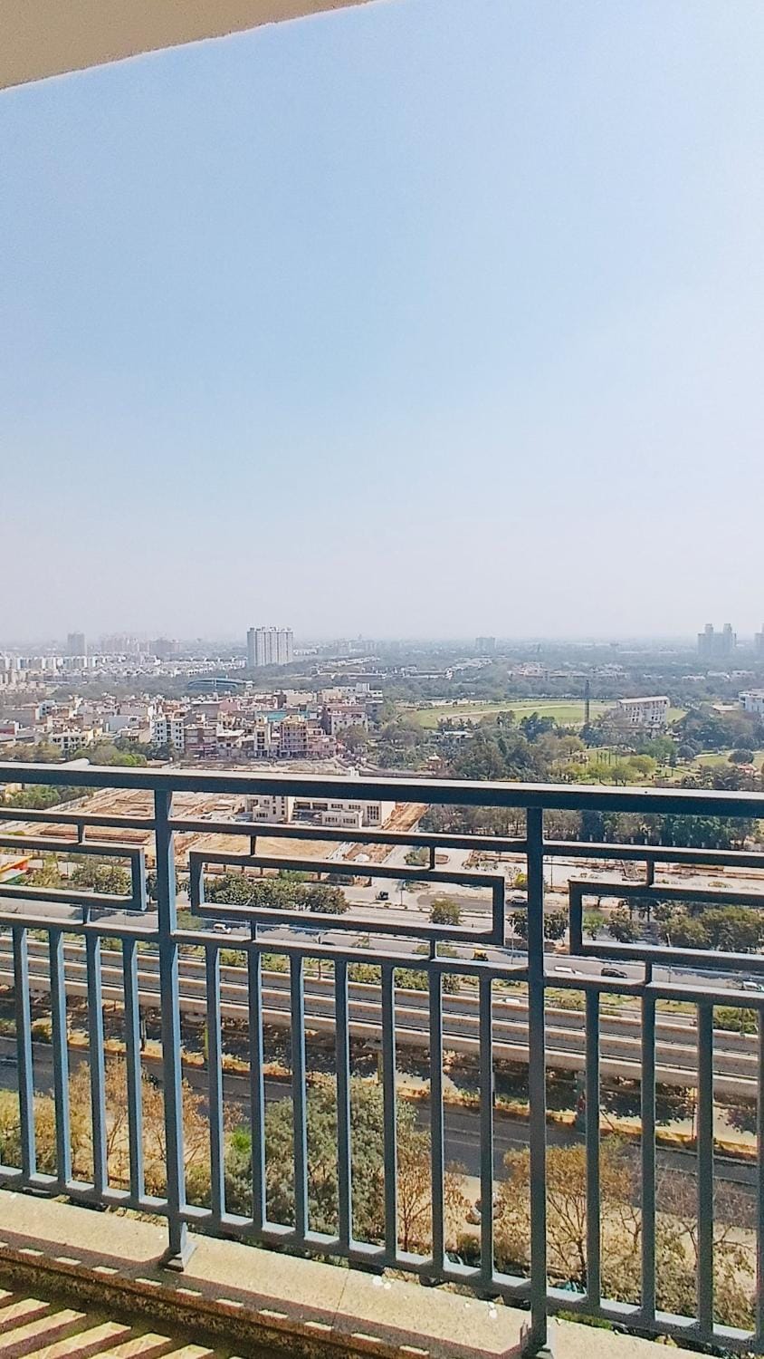 View (from property/room), City view