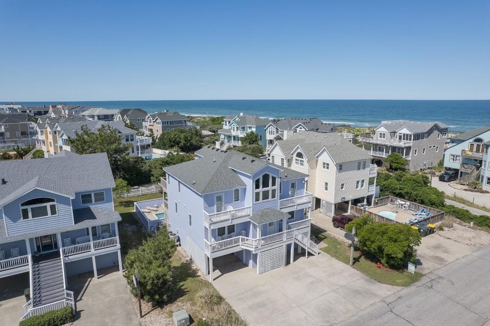 1620 - Triple 7 House in Corolla