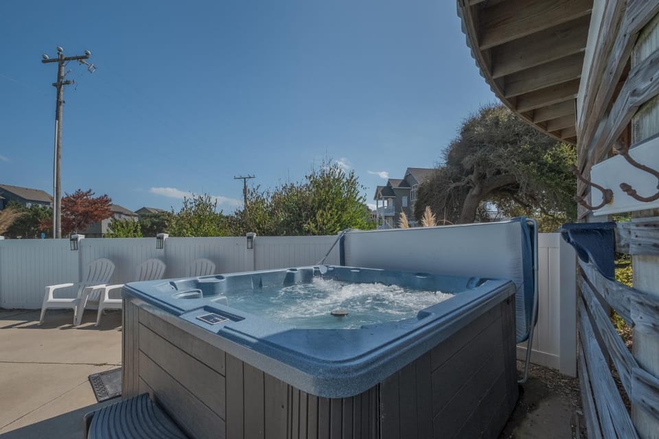 2616 - Bay to Breakers House in Duck