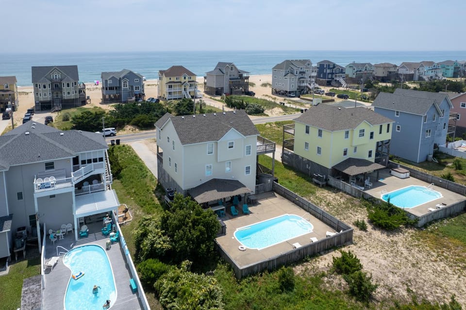 7676 - Nautical by Nature House in Avon