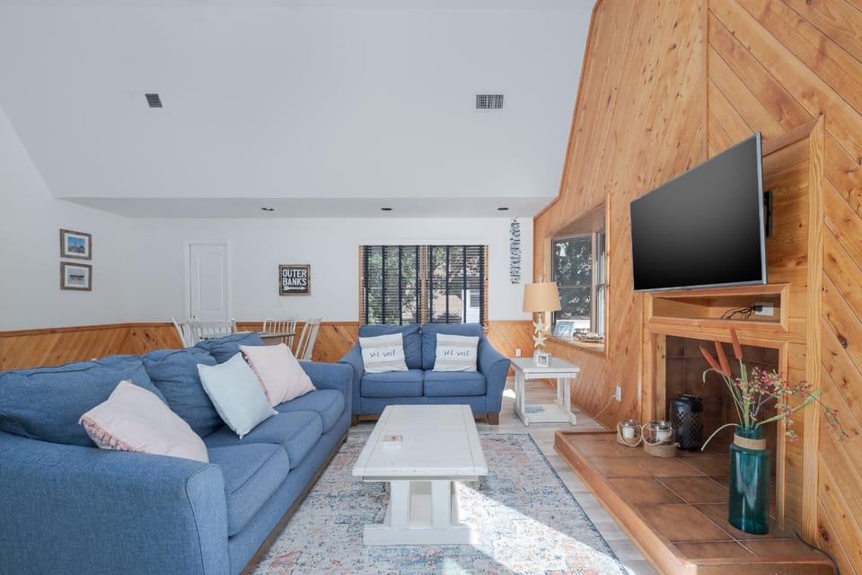 2507 - Salty Sandpiper House in Duck