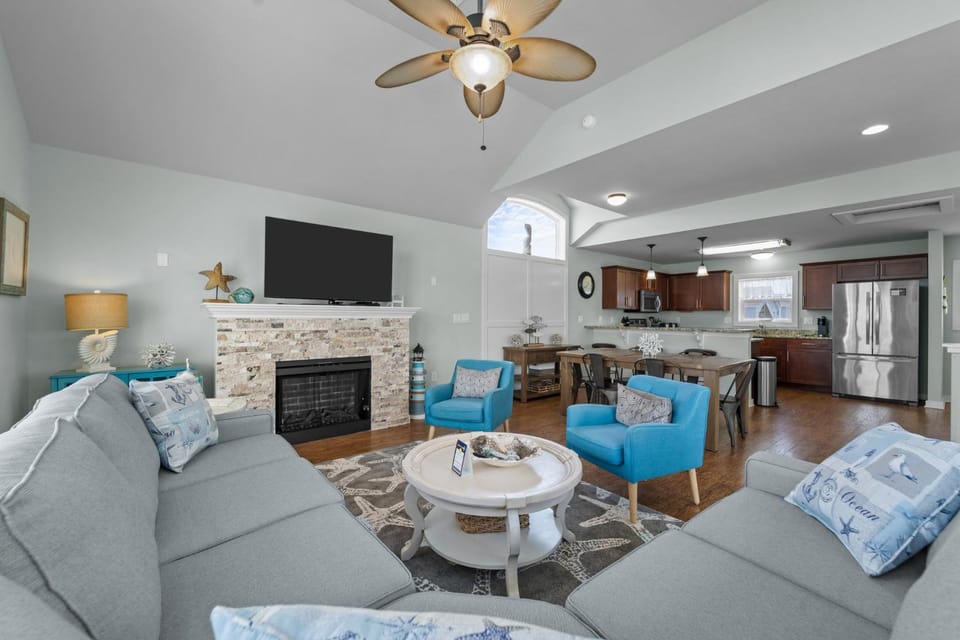 CB53 - Tide and Seek House in Corolla
