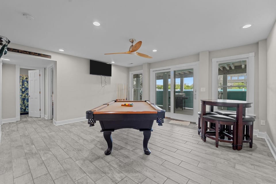 6099 - Turquoise Turtle House in Nags Head