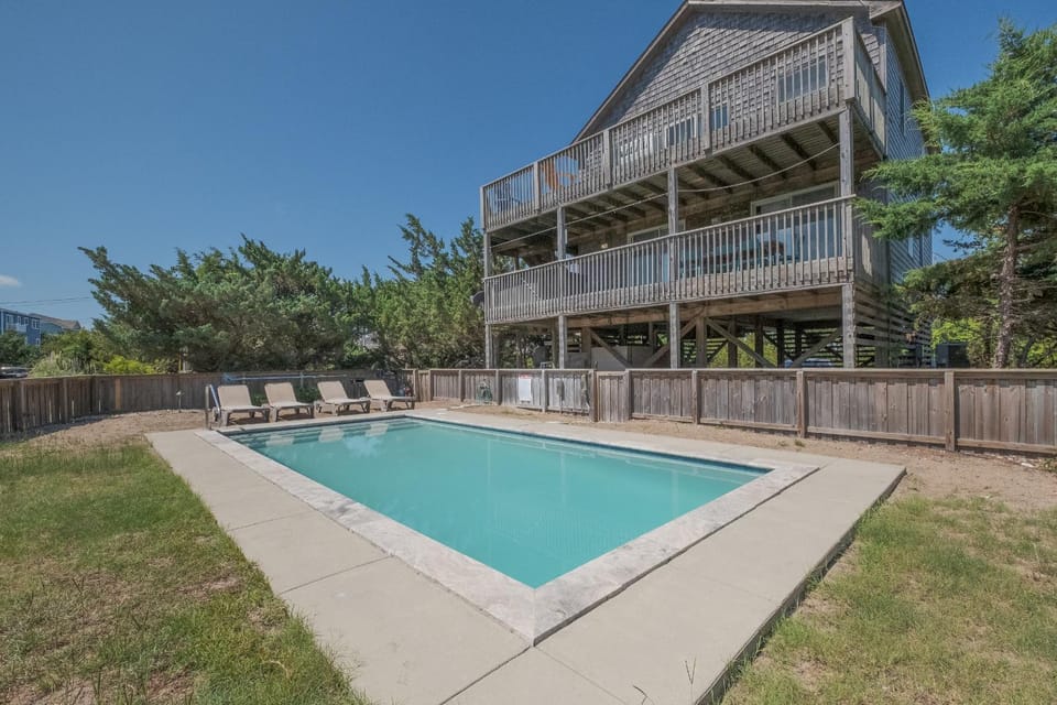 7227 - Point Break 919 House in Outer Banks