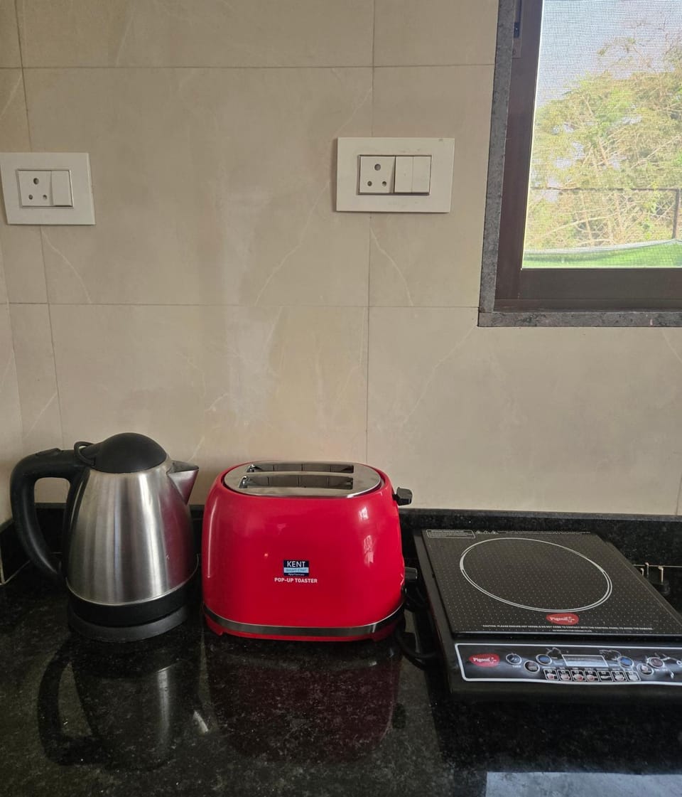 Coffee/tea facilities, Kitchen or kitchenette