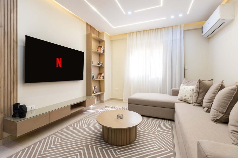 Premium 2BR - Sofa Bed - Front Desk & Security 247 Apartment in New Cairo City