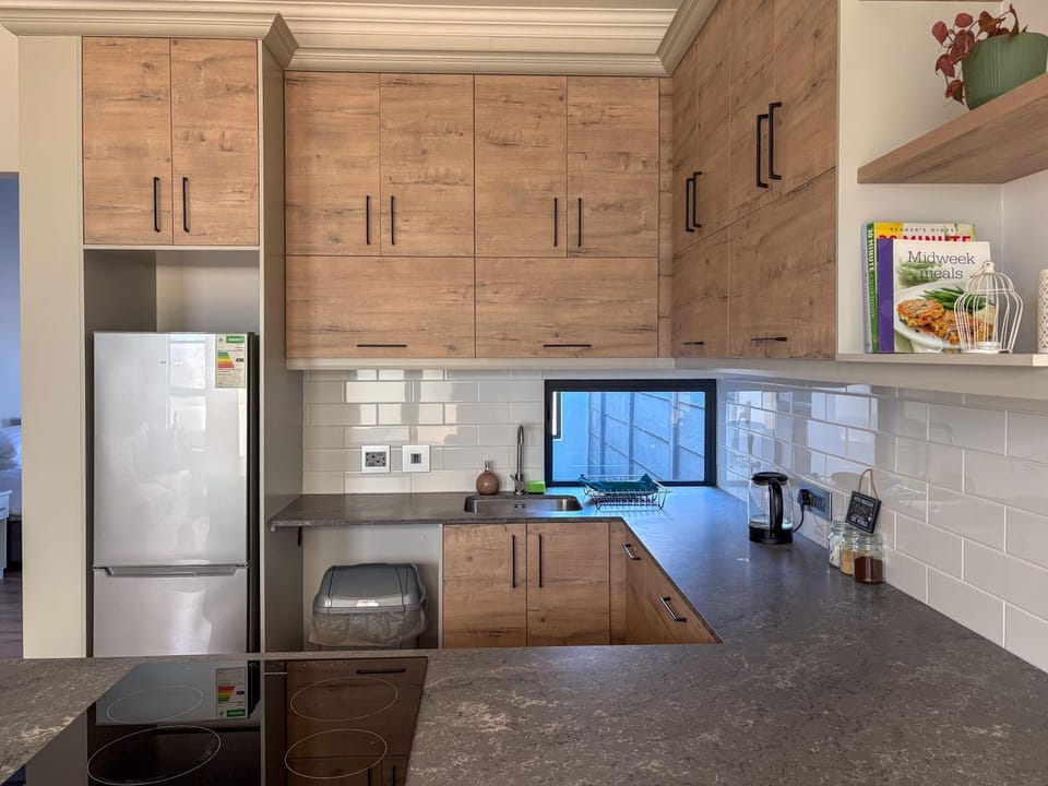 Kitchen or kitchenette, oven, storage, storage, stove, kitchen, kitchen