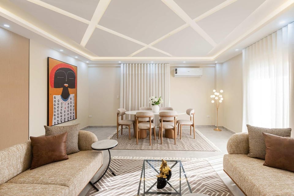 4BR 3BA - 2 Ensuites - 247 Desk & Security Professionally Managed by Beithady Apartment in New Cairo City