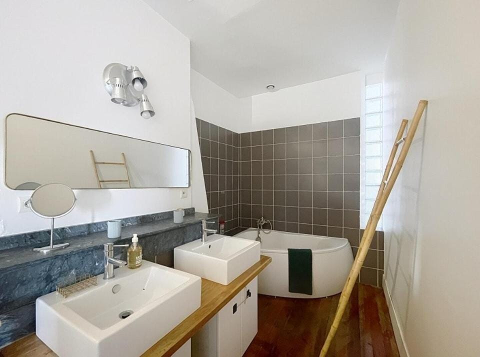Appartement de charme 120m2 Toulouse centre Apartment in Toulouse