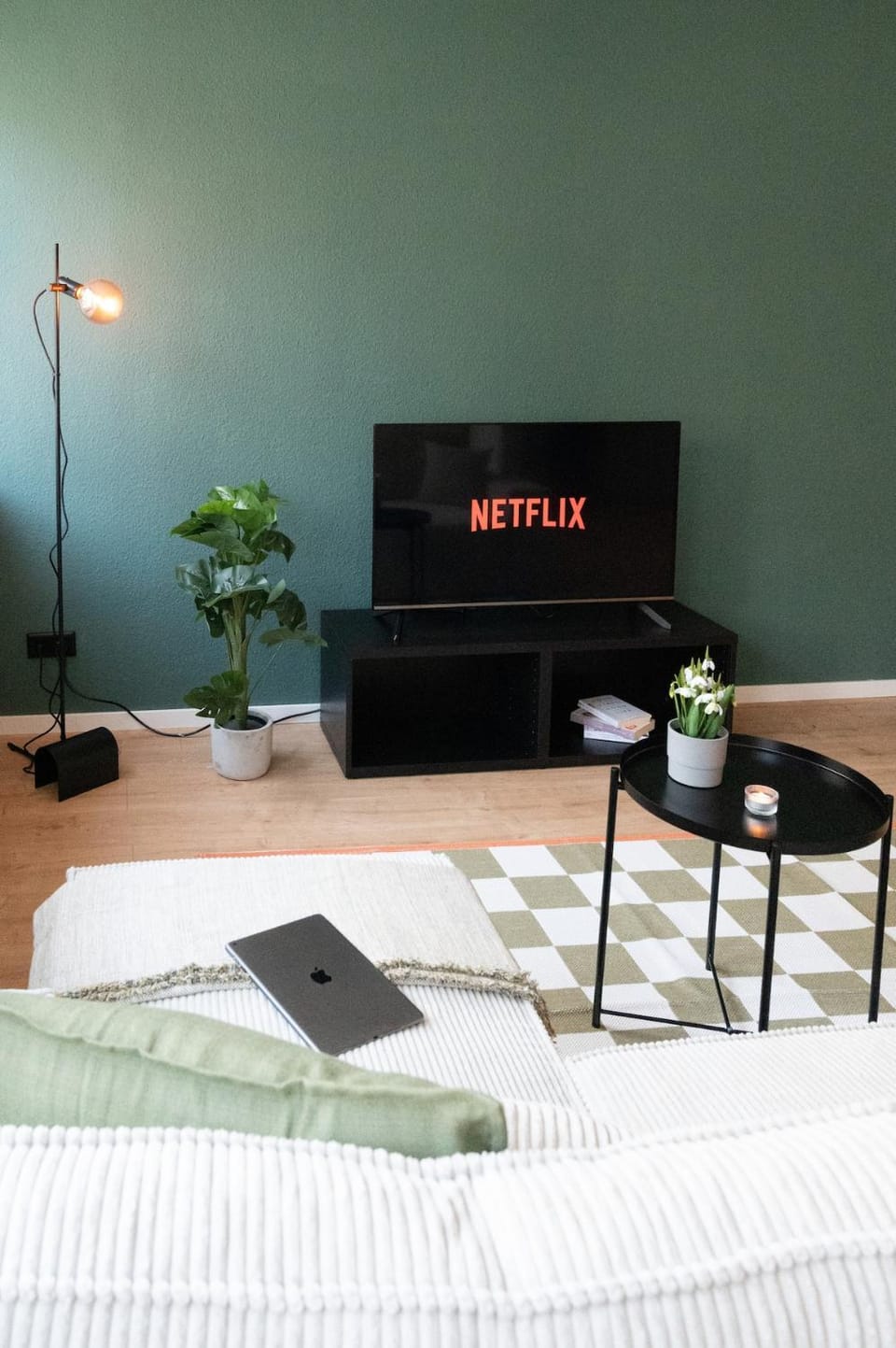 Communal lounge/ TV room, TV and multimedia, Living room