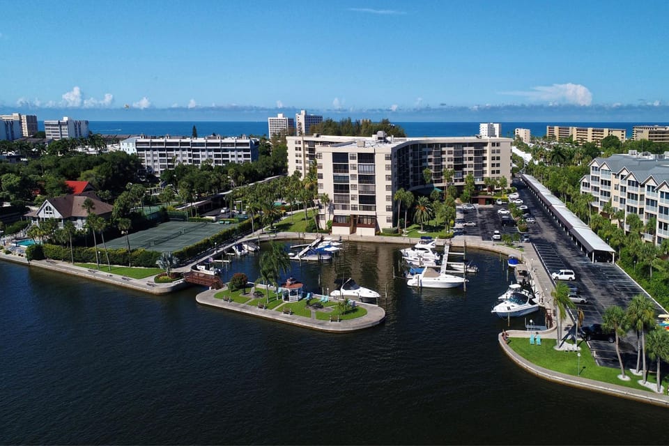 Harbor Towers 721 Apartment in Siesta Beach