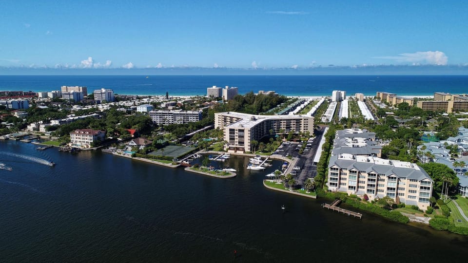Harbor Towers 603 Apartment in Siesta Beach
