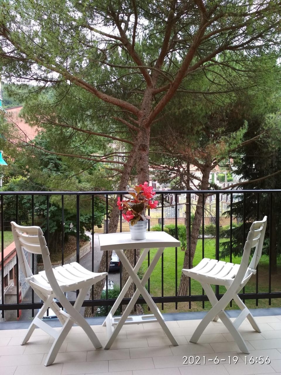 Property building, View (from property/room), Balcony/Terrace