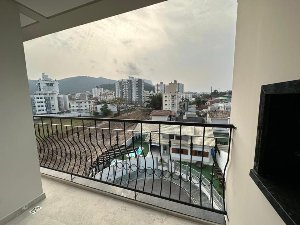 Villa Bellagio - Pagani Apartment in São José