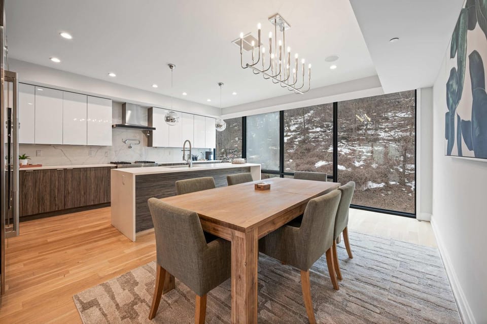 Modern Luxury Townhome with NYC Views House in Upper West Side