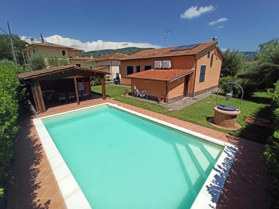 Property building, Pool view, Swimming pool