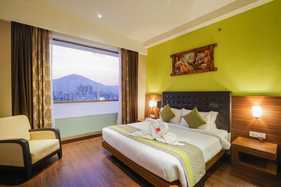 Bed, View (from property/room)