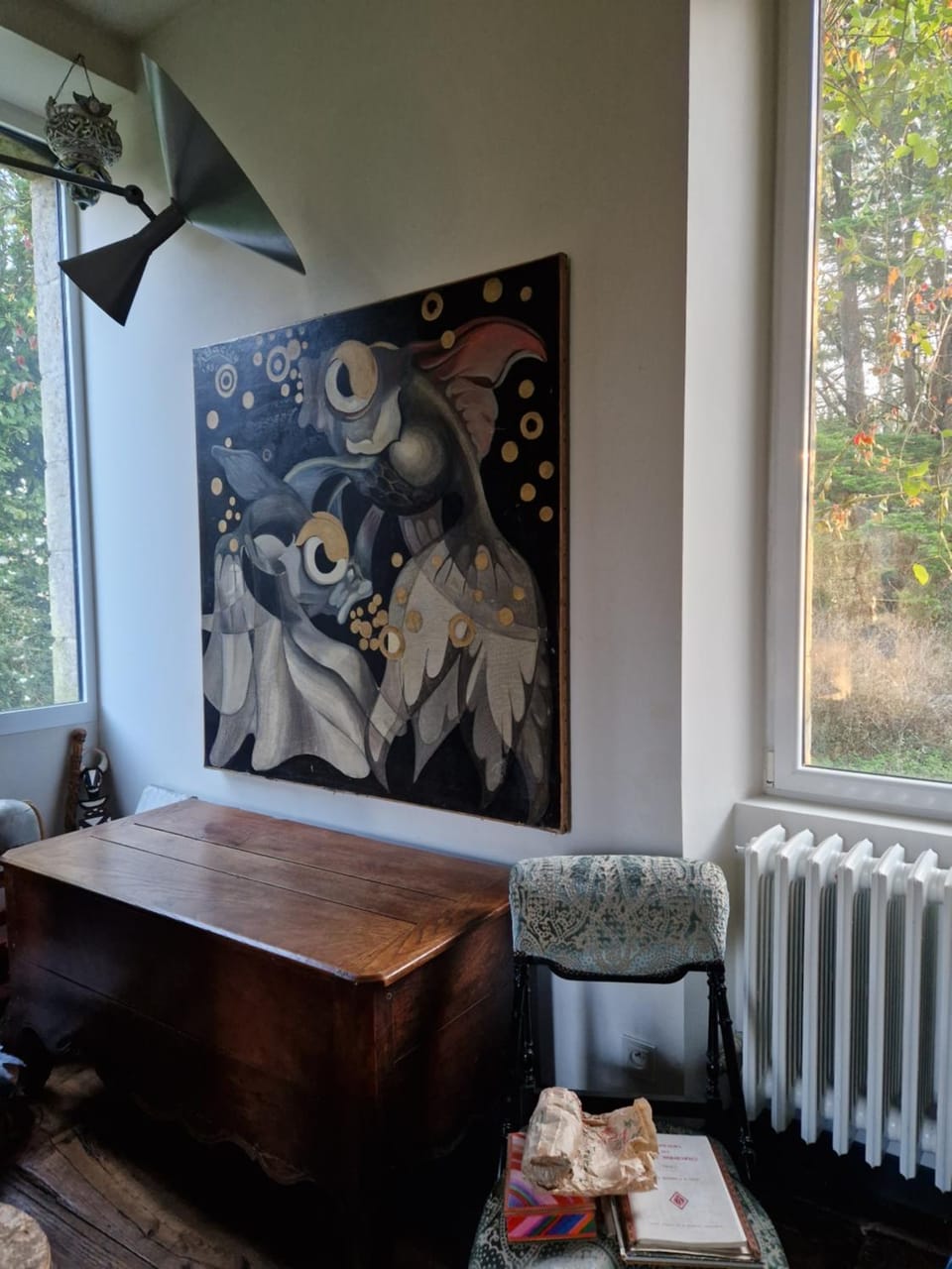 Property building, Living room