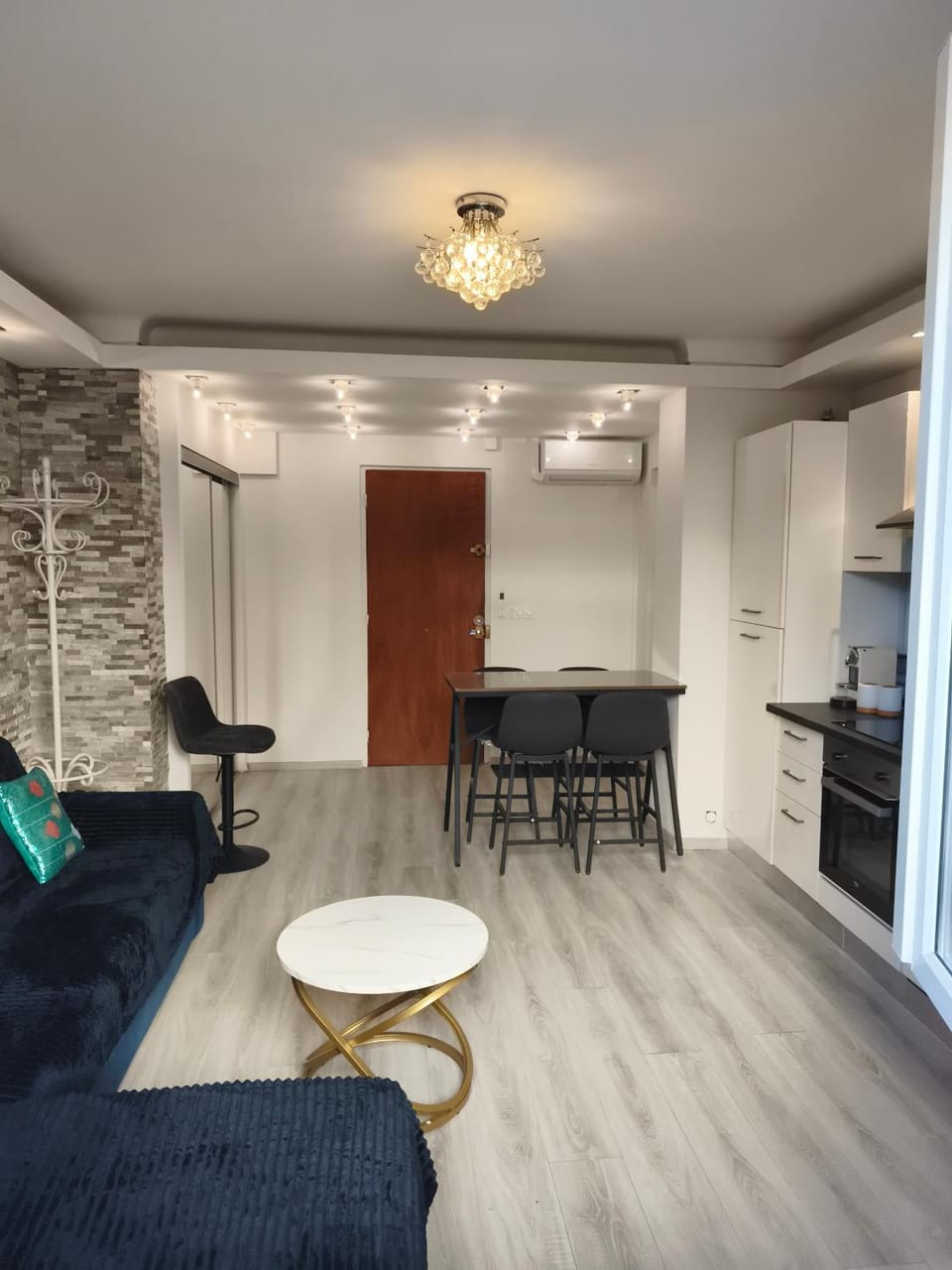 Appartement 2 chambres et salon Apartment in Nice