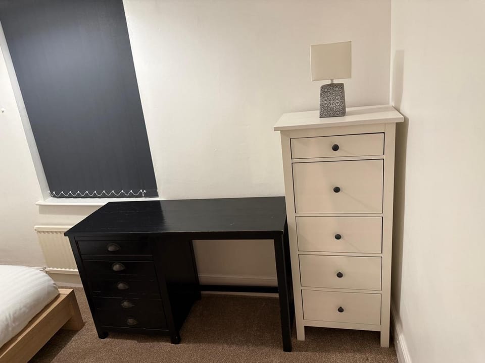Etoma Guest House Vacation rental in Leicester