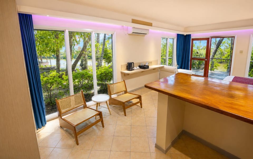 Rainbow Holiday Resort Hotel in Nadi