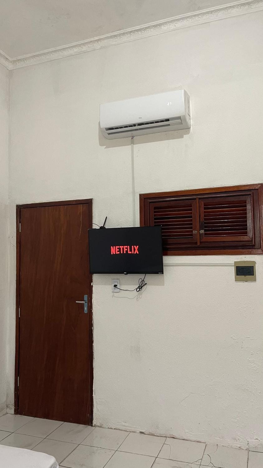 TV and multimedia, air conditioner