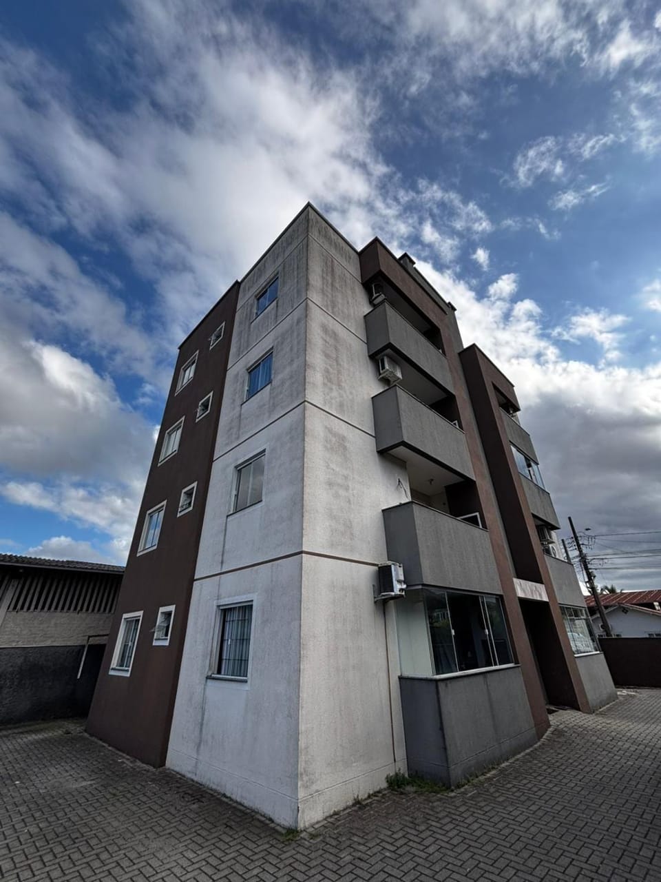 Facade/entrance, Parking
