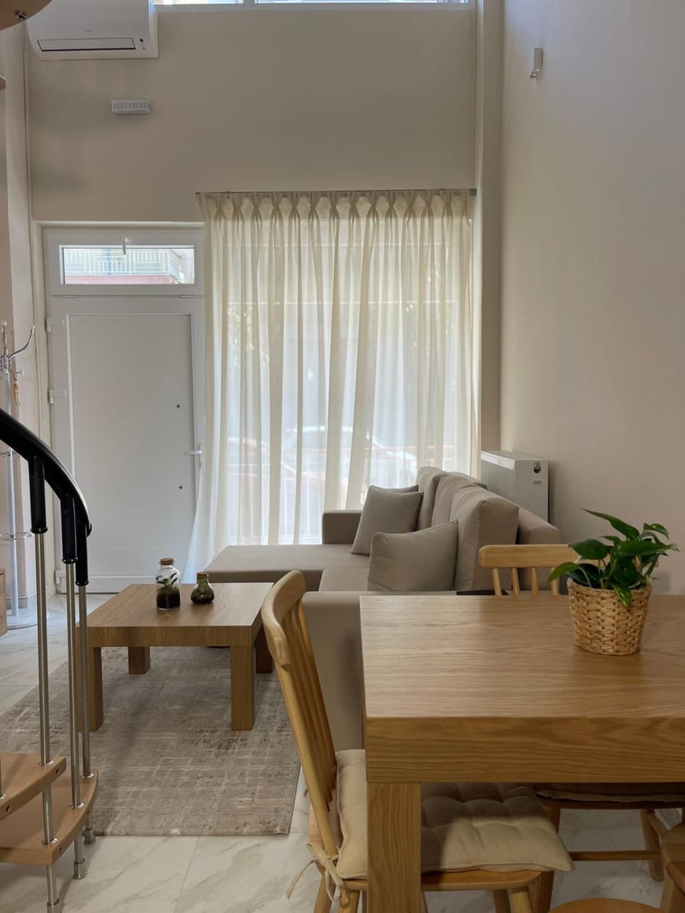 Light-filled Lofts in Byzantium Kalamaria Apartment in Thessaloniki