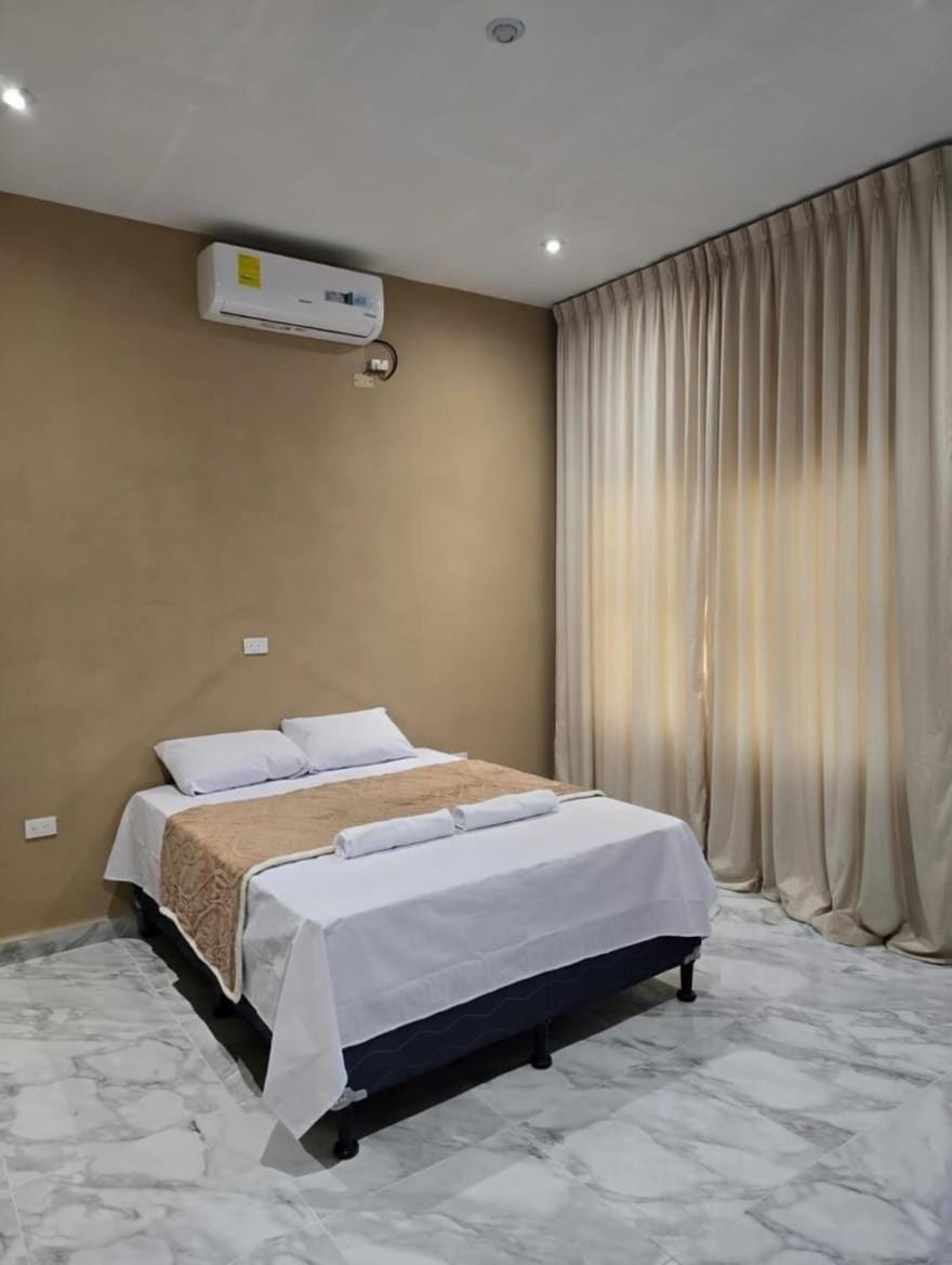 Photo of the whole room, Bedroom