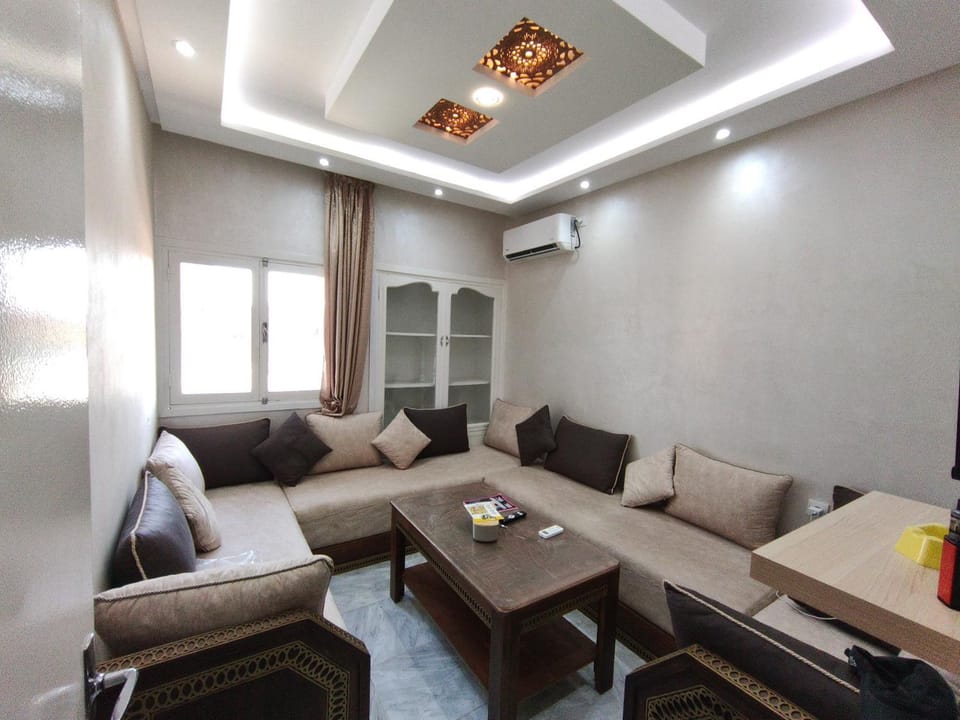 Photo of the whole room, Seating area, Dining area, Bedroom, air conditioner