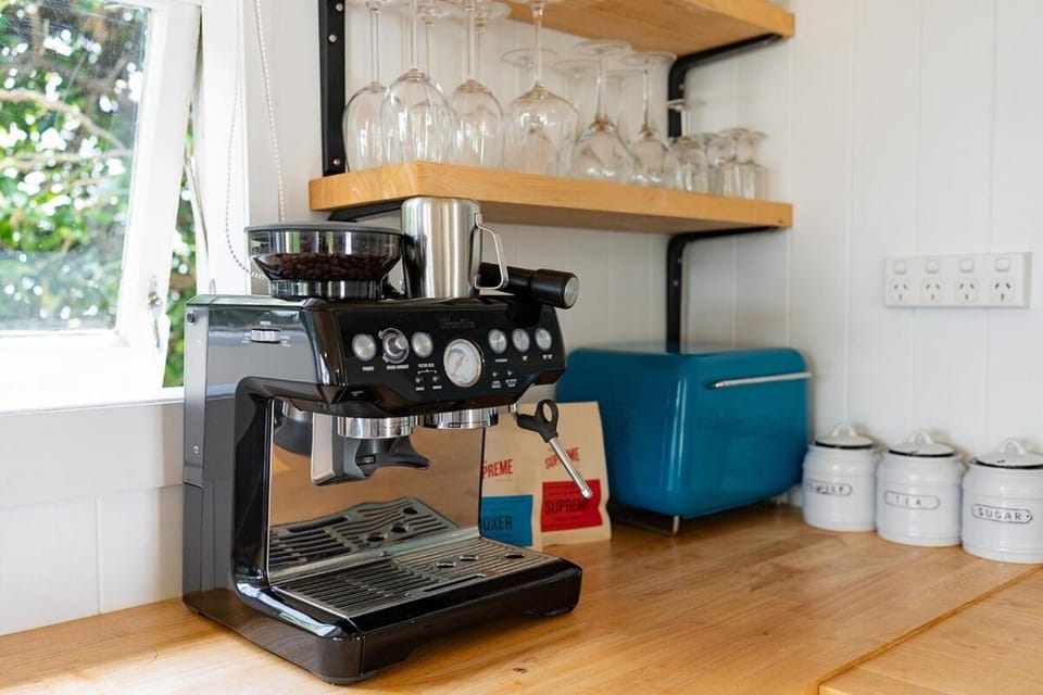 Coffee/tea facilities, Kitchen or kitchenette