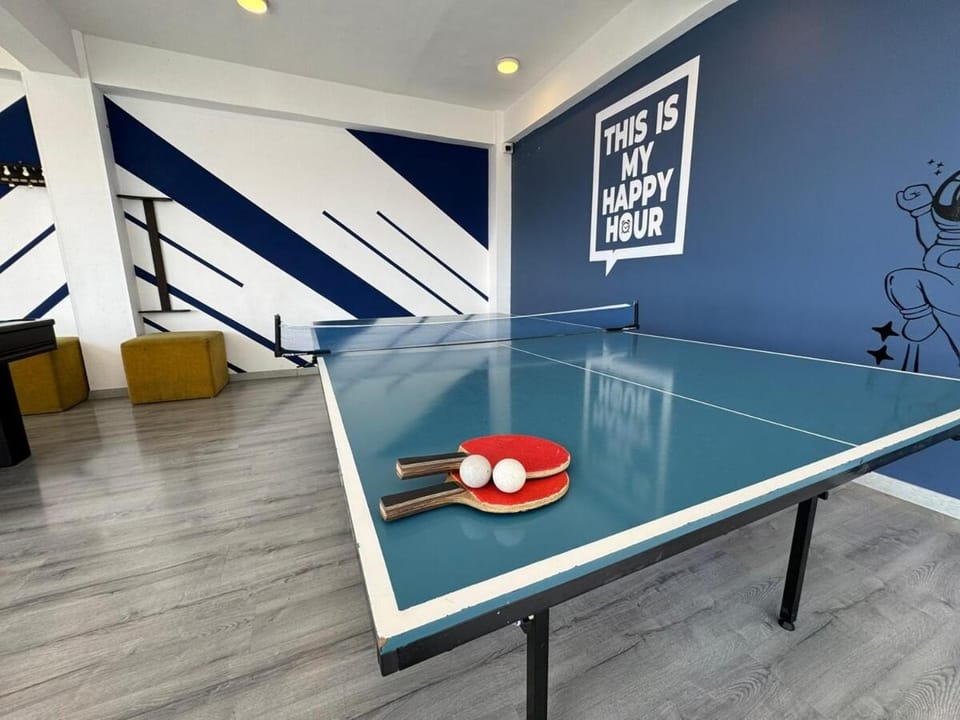Apartamento cerca de Solca y Embajada Americana con Vista a la Ciudad GYM Apartment in Quito