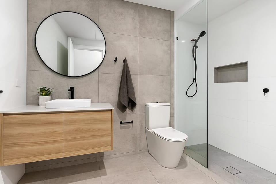 South Yarra 3 bed 3 bath stunner Apartment in Melbourne