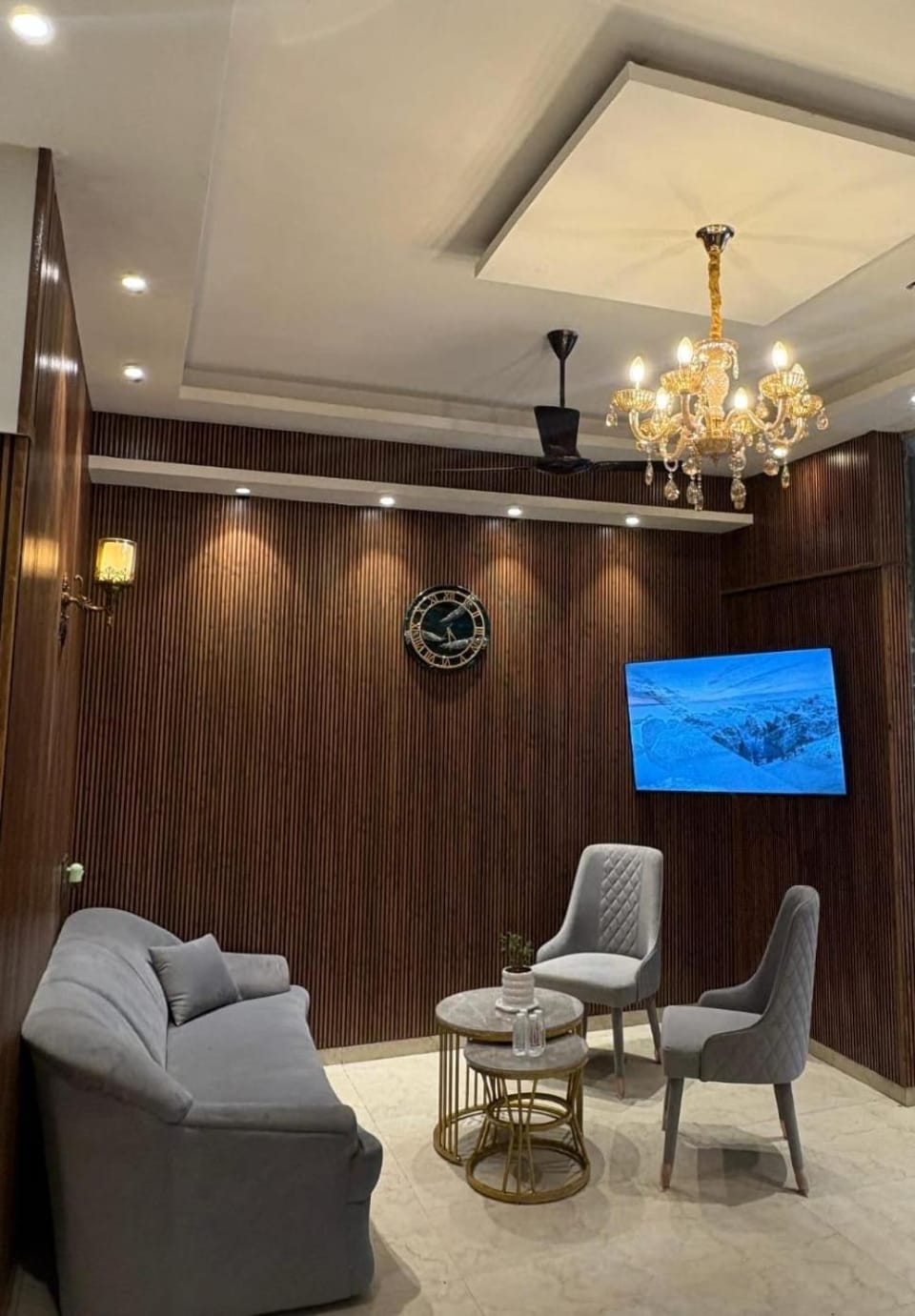 TV and multimedia, Seating area