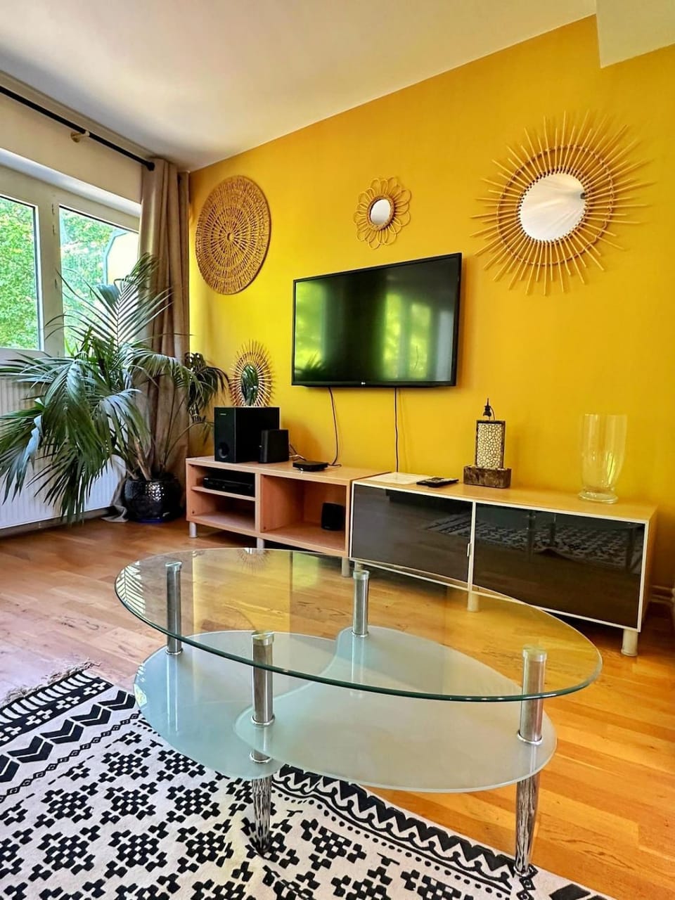 Duplex with Jacuzzi and parking Close to Disney Apartment in Torcy
