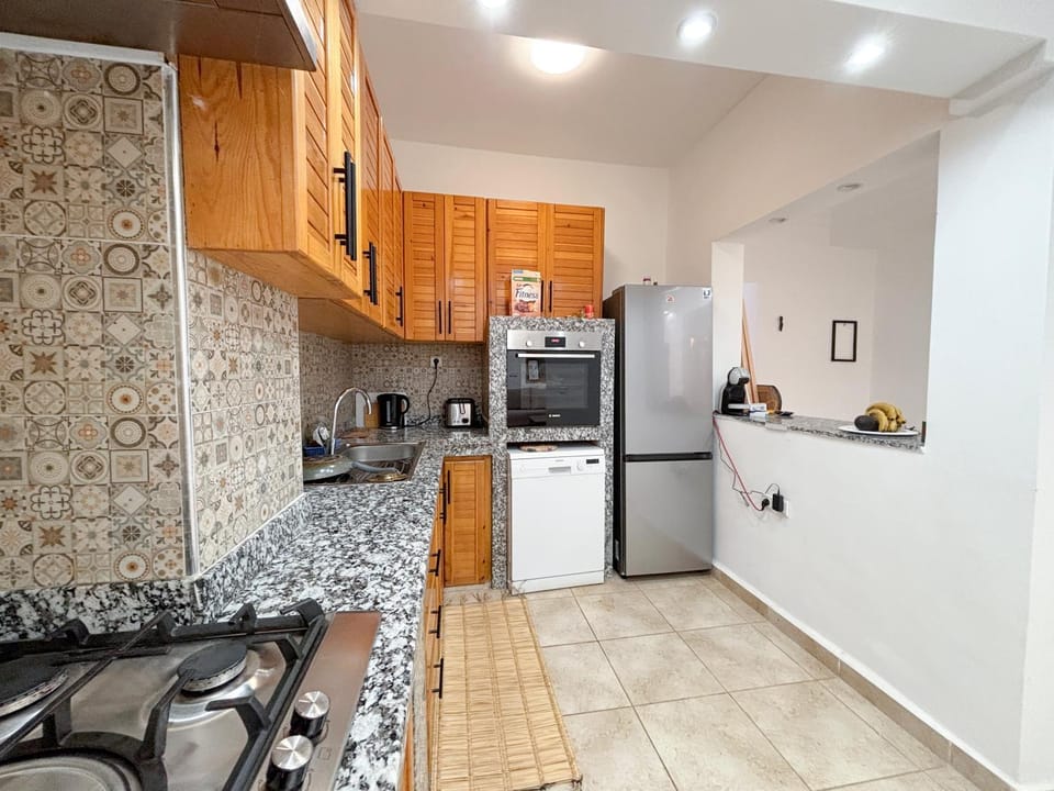 Kitchen or kitchenette, Kitchen or kitchenette, dishwasher, oven, stove, toaster