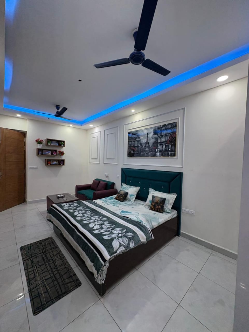 The dream studio Hotel in Noida