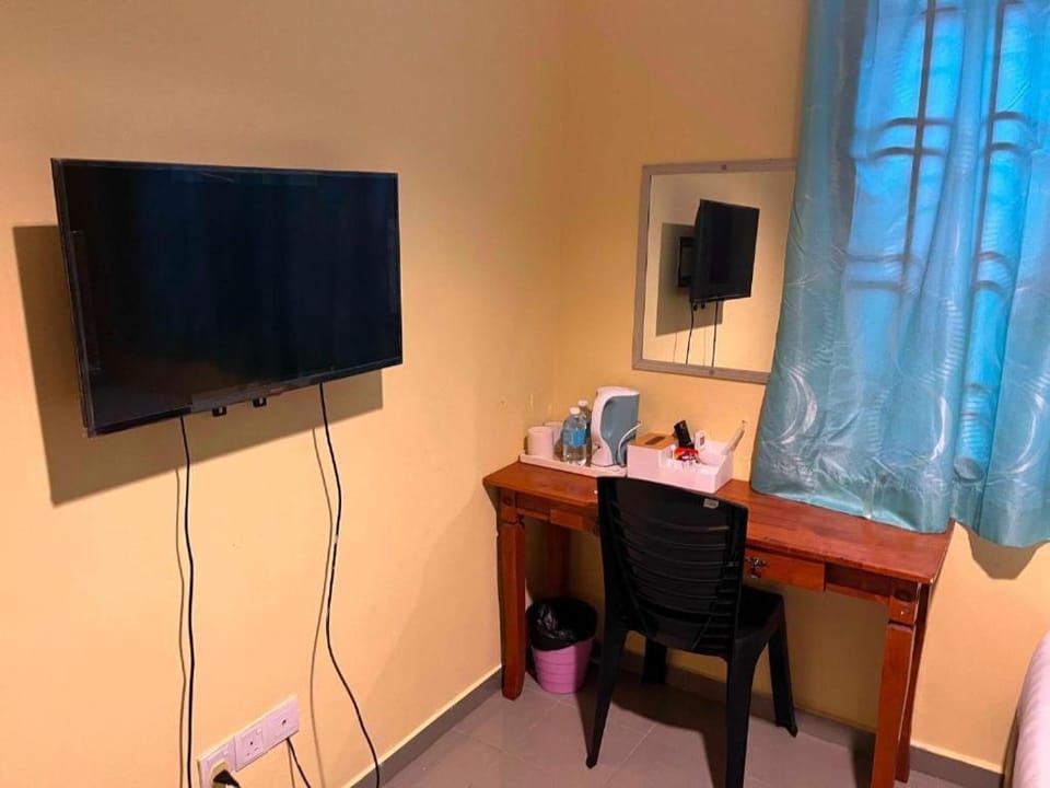 Kemas Homestay Bed and Breakfast in Johor Bahru