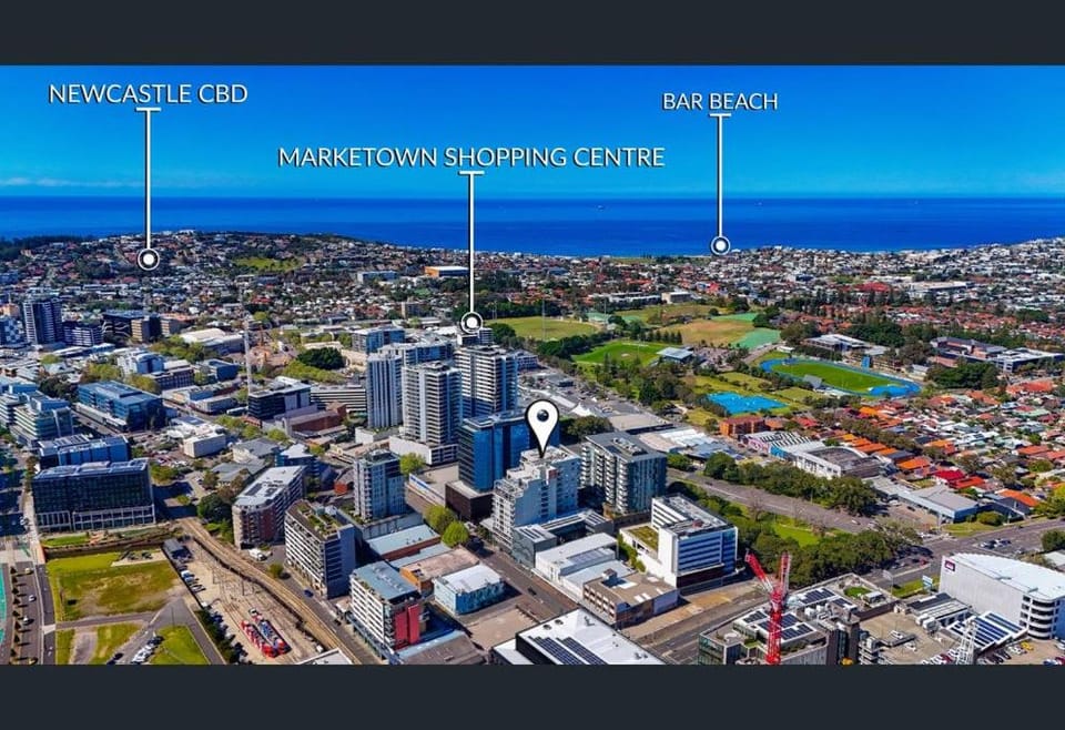 Spacious Newcastle West Apartment w Parking, Pool and Gym Apartment in New South Wales