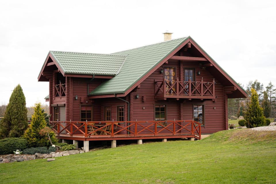 Lake House Villa pas Eugenija Bed and Breakfast in Vilnius County, Lithuania
