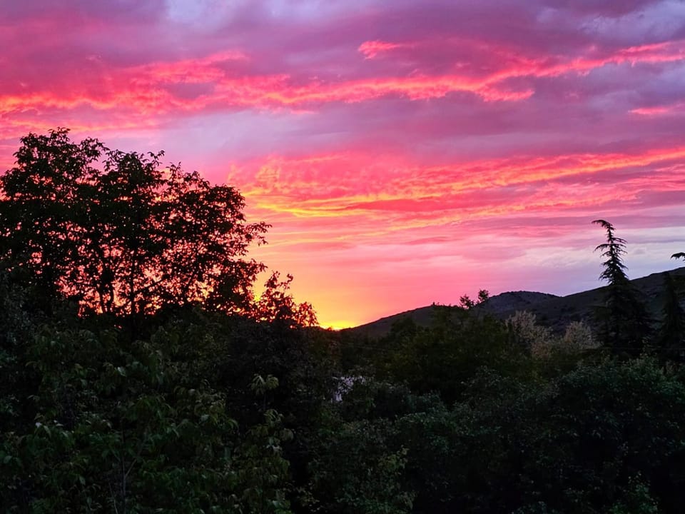 Natural landscape, View (from property/room), Mountain view, Sunrise, Sunset
