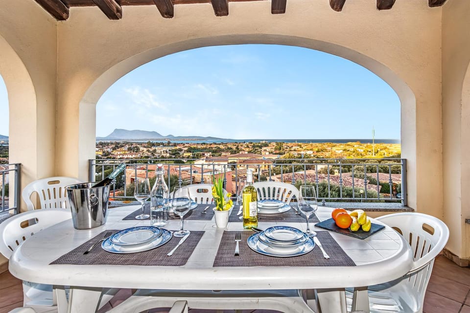 Dining area, Sea view
