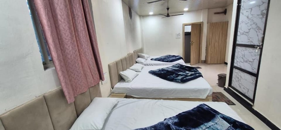 New Mahamaya Guest House Bed and Breakfast in India