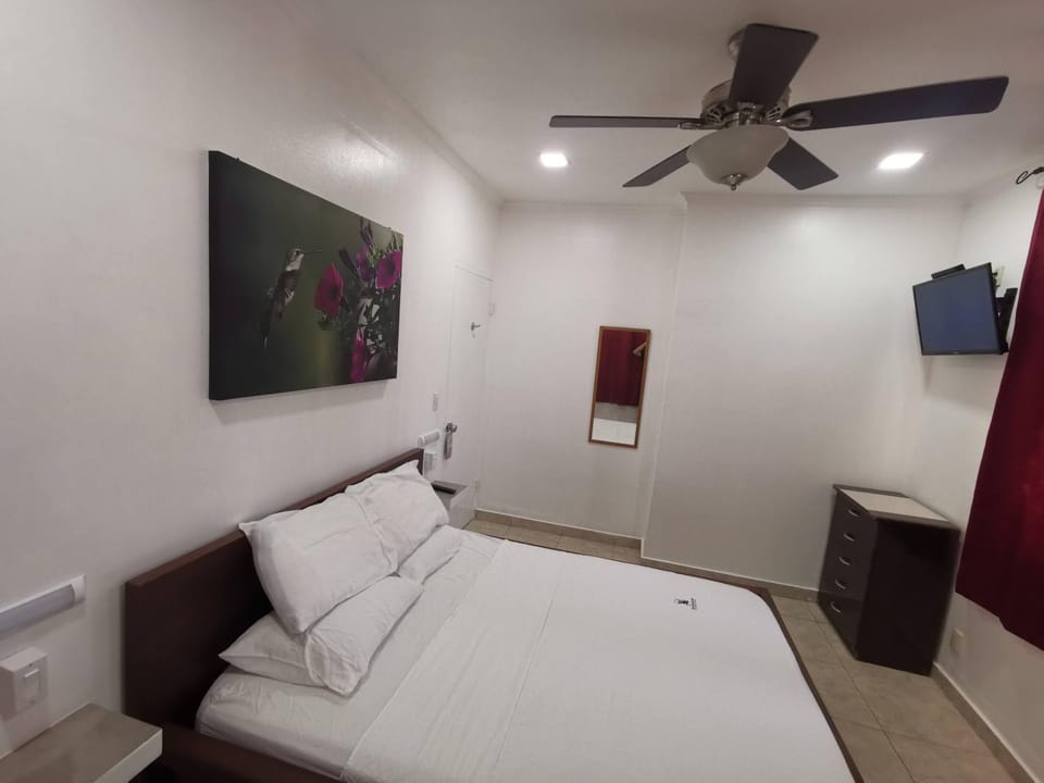 The Balboa Inn Bed and Breakfast in Panama City, Panama