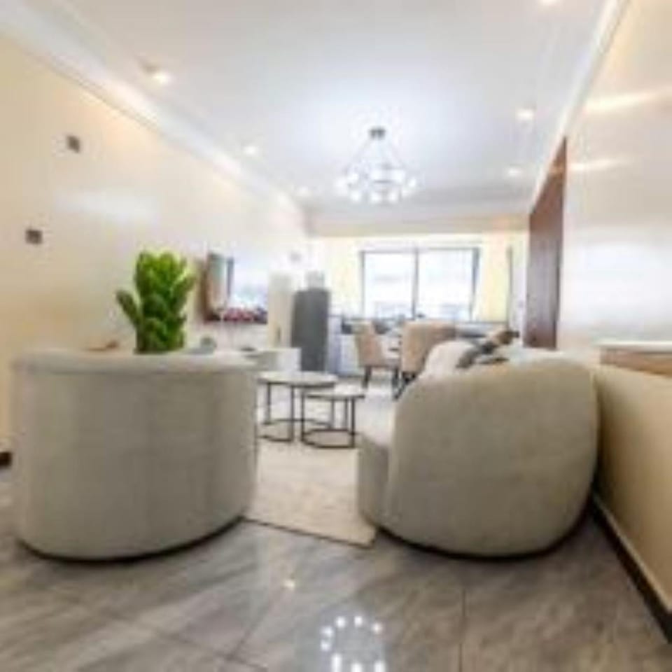 Executive living one bedroom apartment with fully equipped gym swimming pool children playing ground and amazing scenic city views Apartment in Nairobi