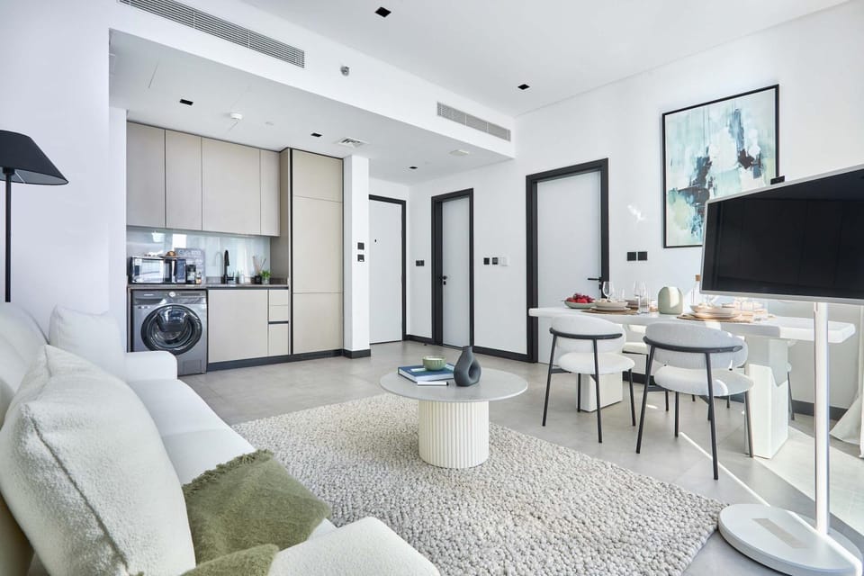 TV and multimedia, Kitchen or kitchenette, Living room, Dining area