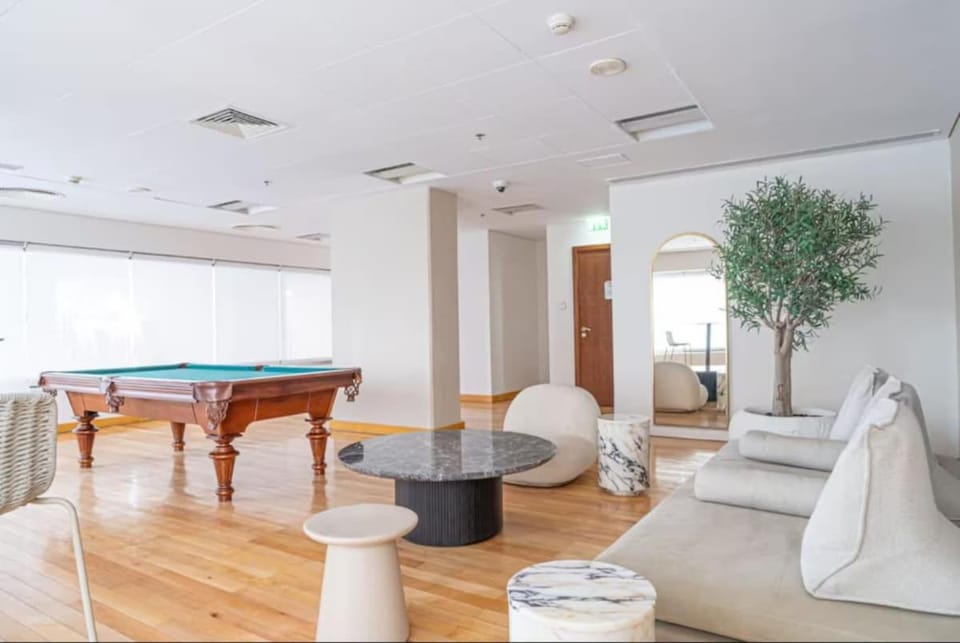 FIRST CLASS 2BR Elegance Walk to Dubai Mall Apartment in Dubai