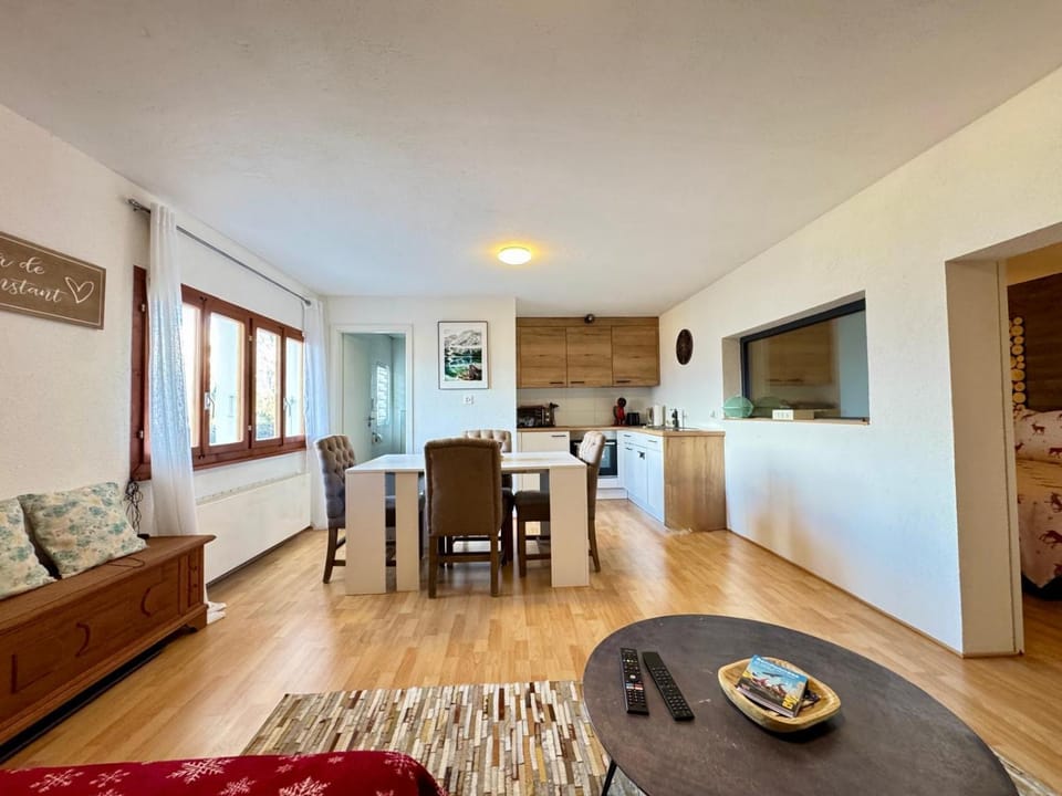 Living room, microwave, kitchen